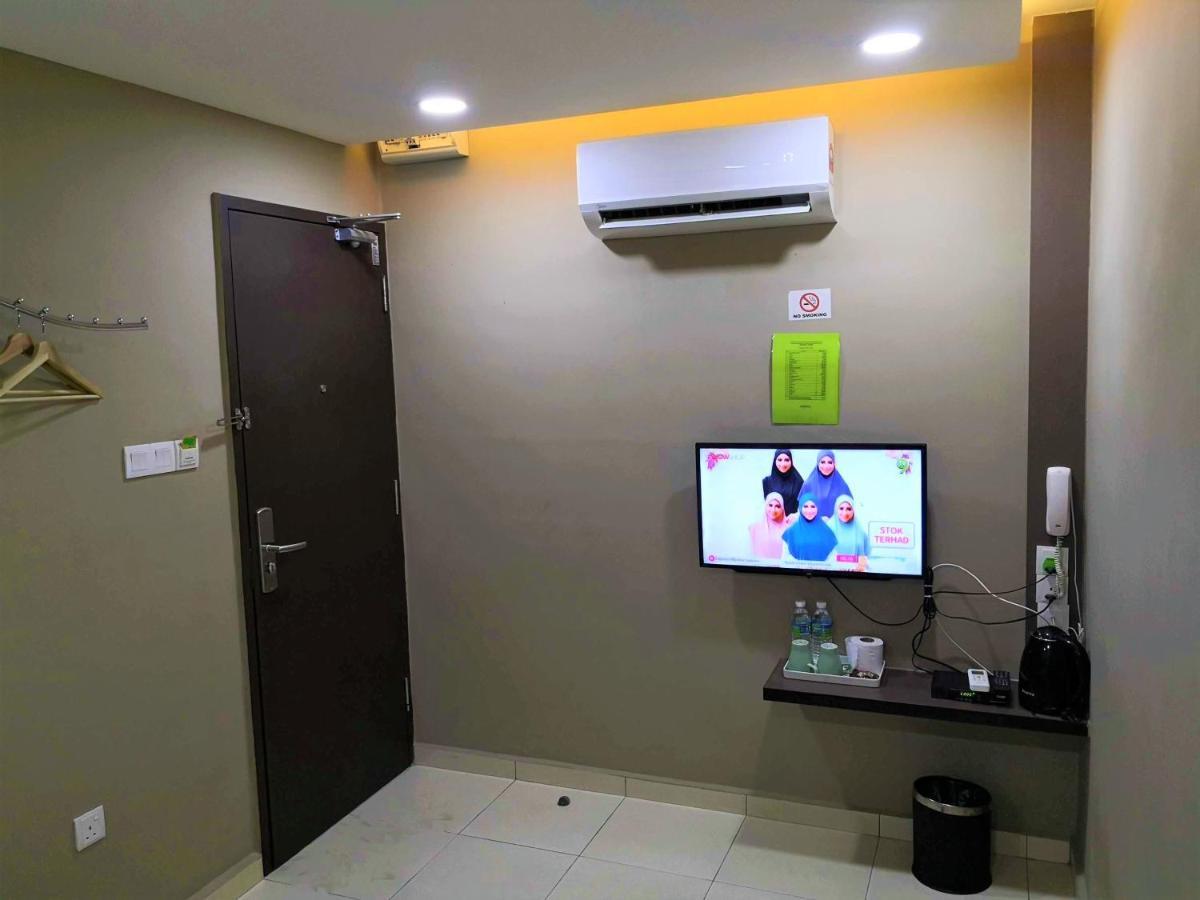 Tropika Garden Hotel Kulai Johor Bahru Exterior foto