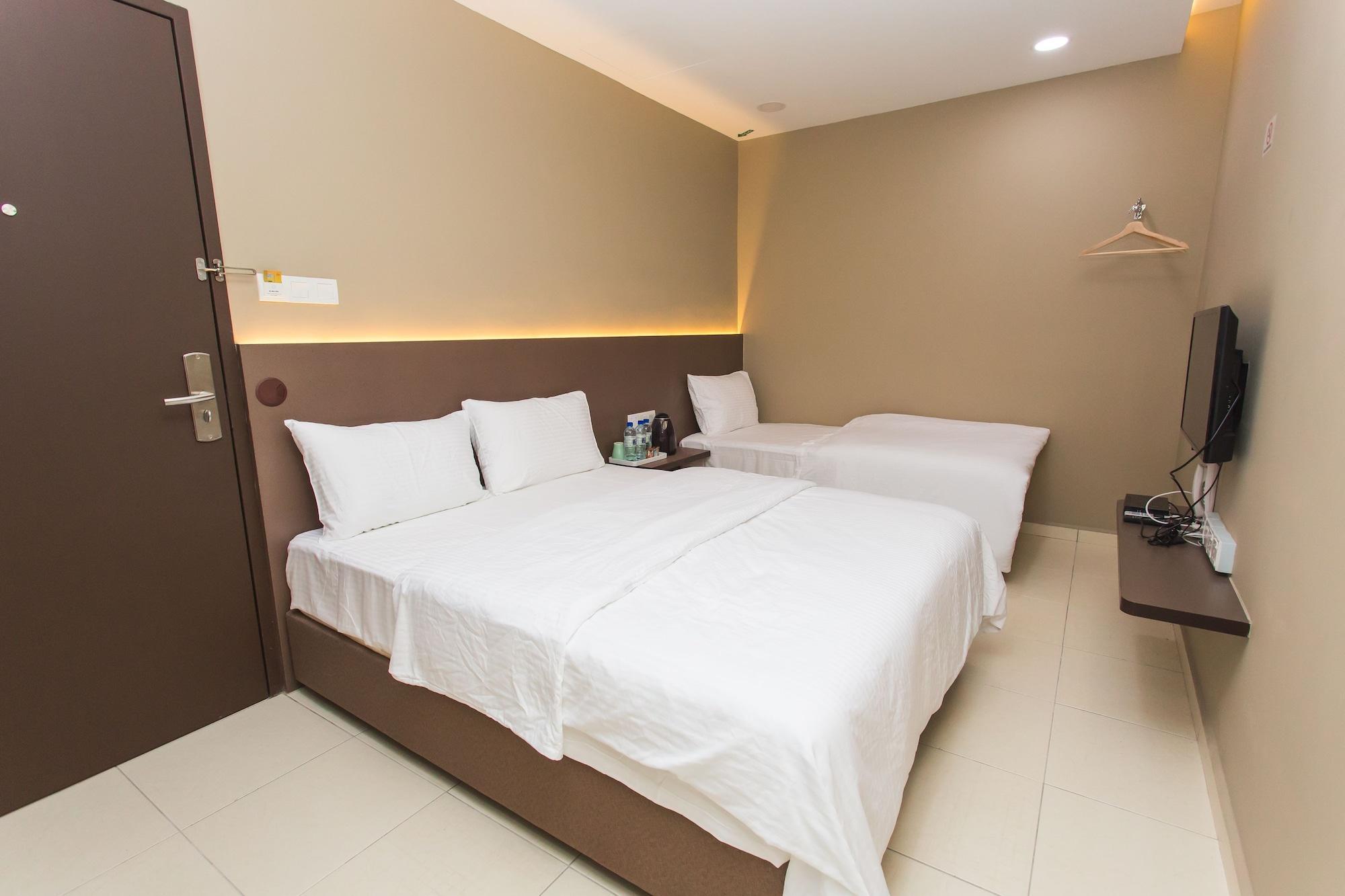Tropika Garden Hotel Kulai Johor Bahru Exterior foto