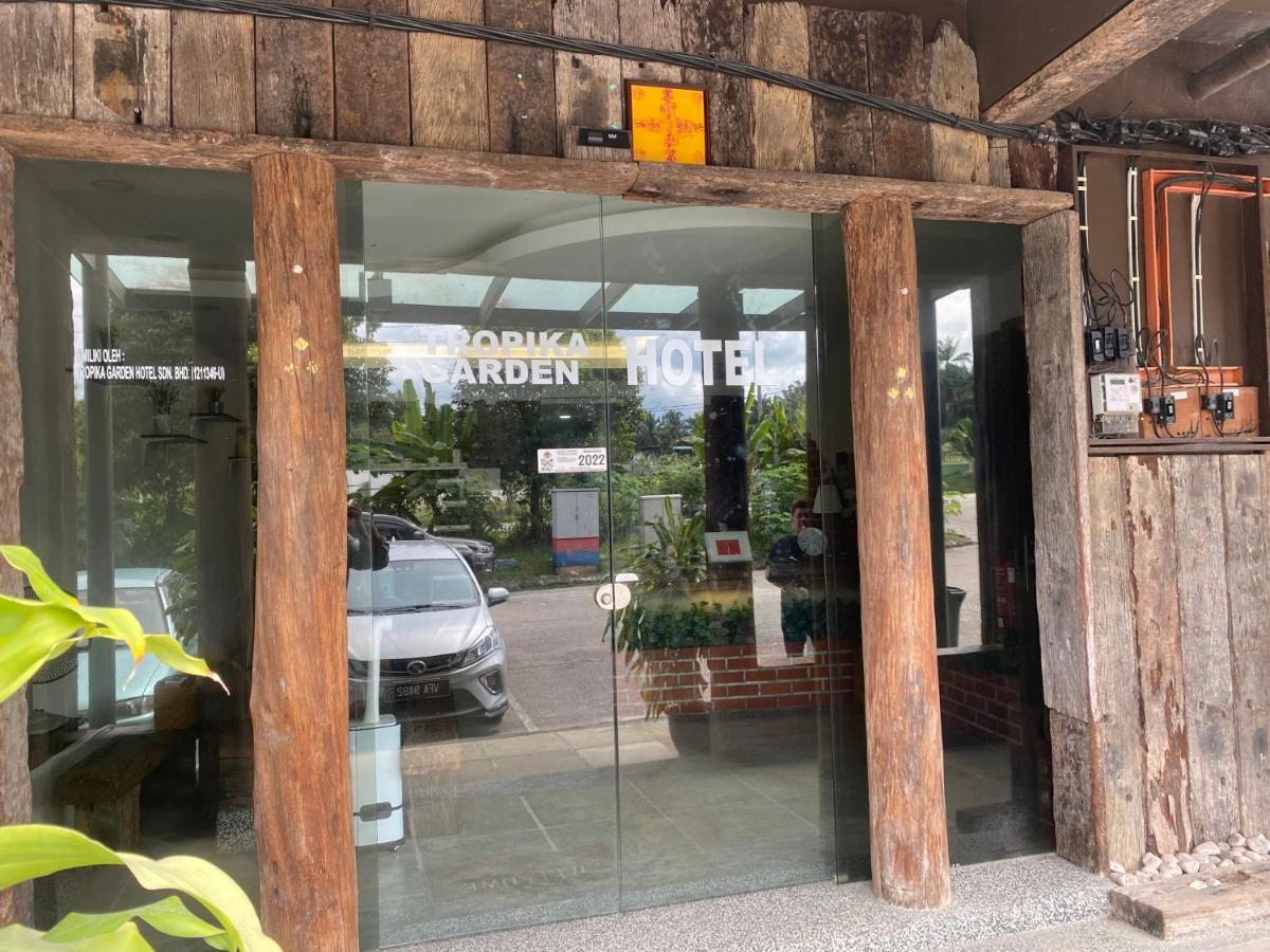 Tropika Garden Hotel Kulai Johor Bahru Exterior foto