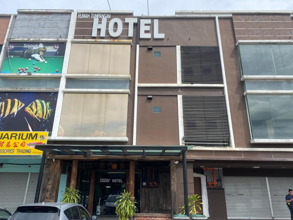 Tropika Garden Hotel Kulai Johor Bahru Exterior foto